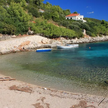 Seaside House Karbuni, Korcula - 14889 Holiday home Prizba
